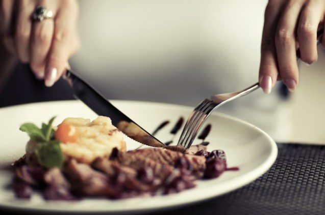 Makan dalam jumlah banyak