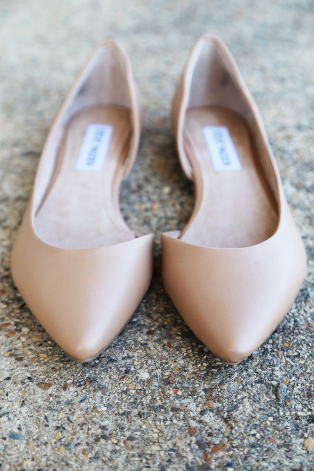 Nude flats